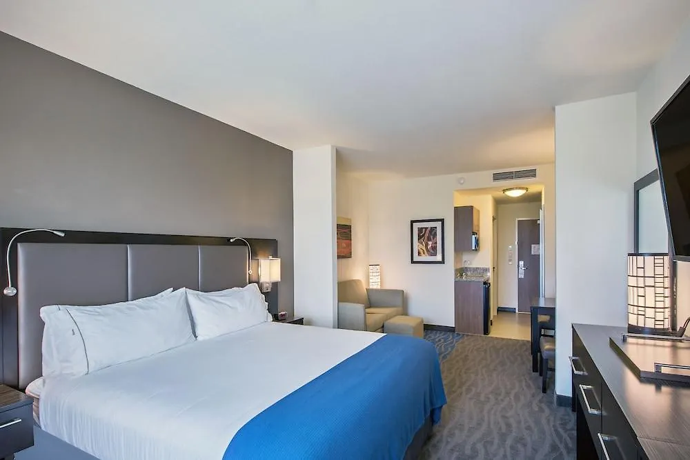 Holiday Inn Express & Suites Kailua-Kona By Ihg 3*,  USA