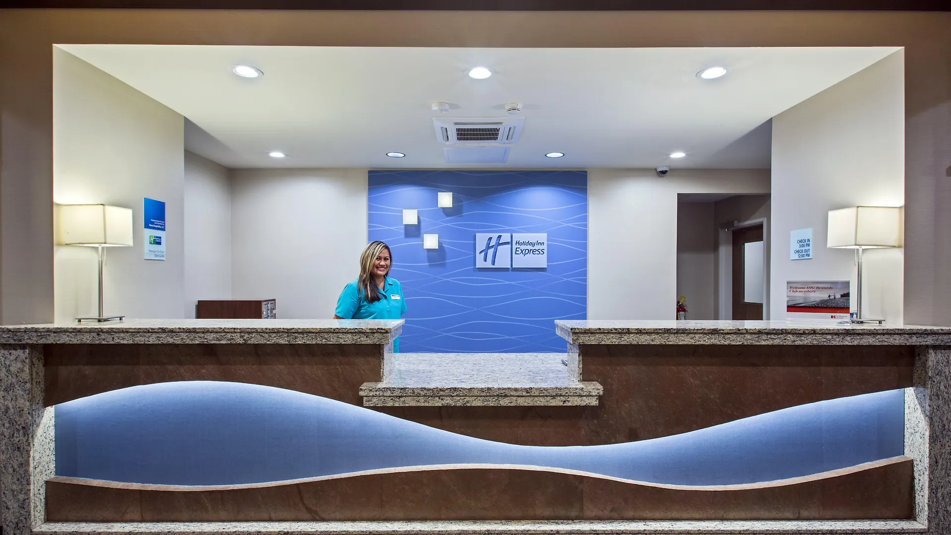 Holiday Inn Express & Suites Kailua-Kona By Ihg 3*,  USA
