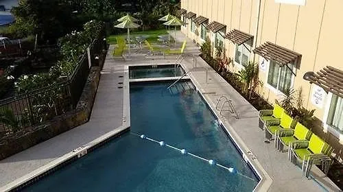 Holiday Inn Express & Suites Kailua-Kona By Ihg